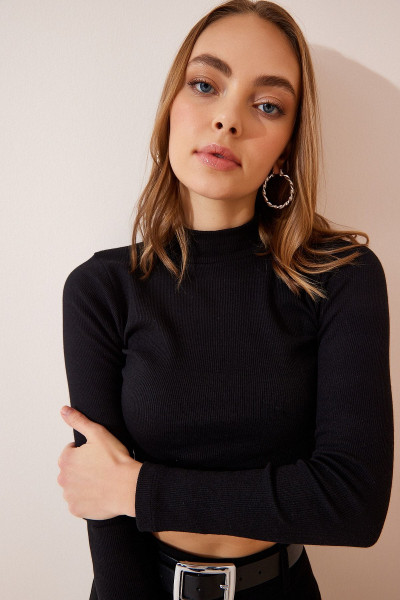 Kadın Siyah Fitilli Balıkçı Yaka Crop Örme Bluz GT00059