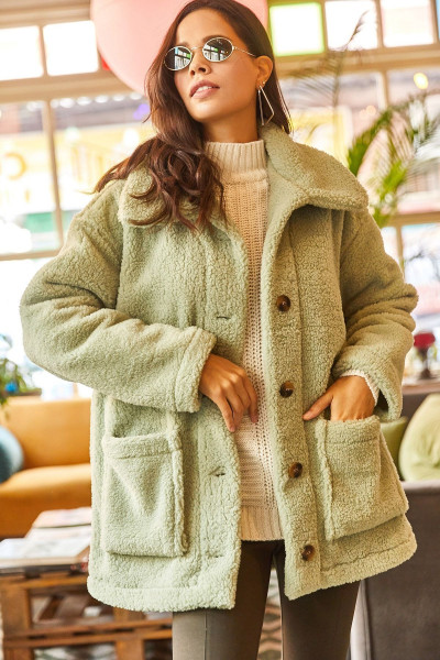 Kadın Su Yeşili Düğmeli Cepli Astarsız Oversize Peluş Ceket CKT-19000328