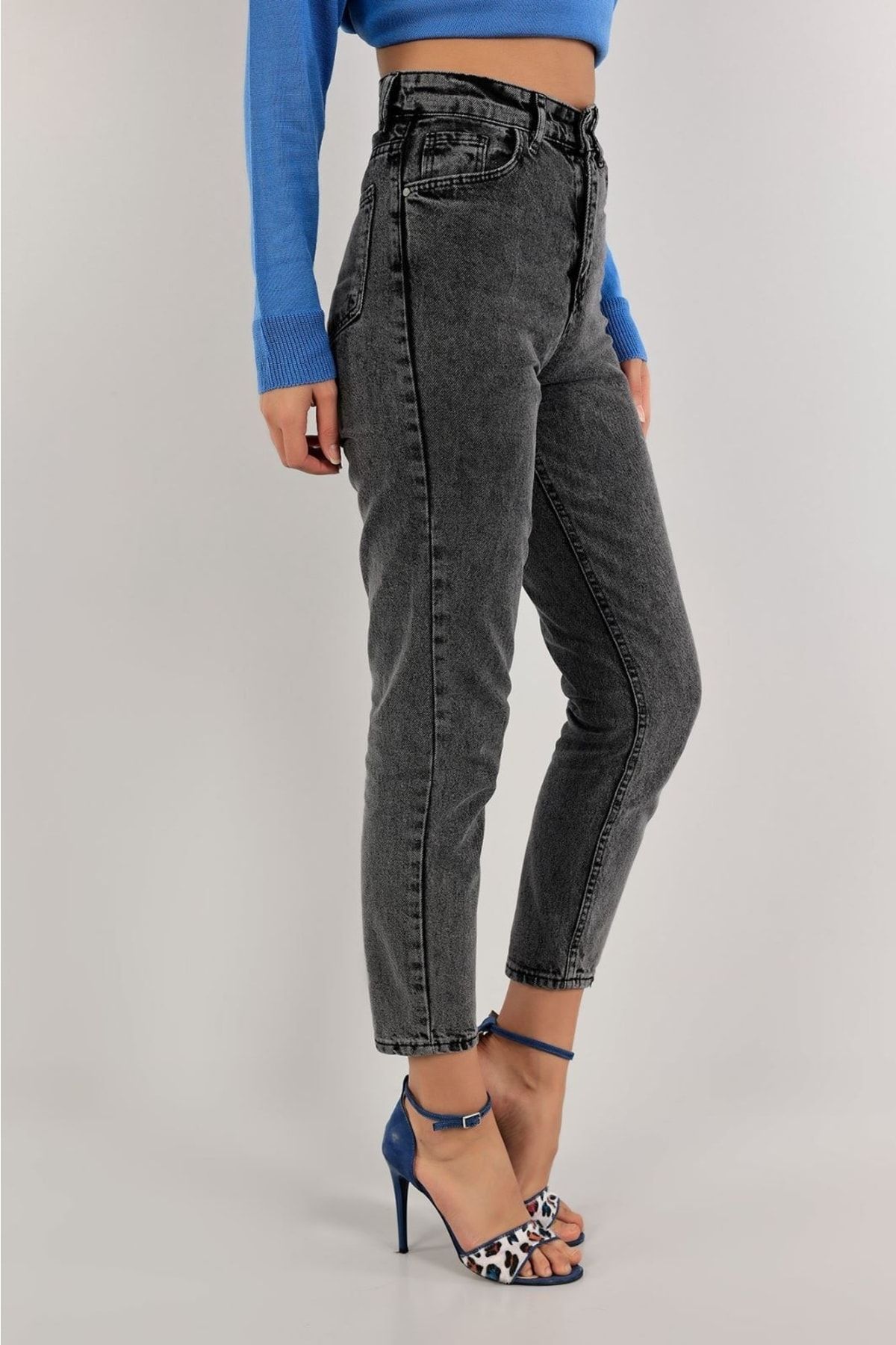 Trendy Kadın Füme Yüksek Bel Yumuşak Dokunuşlu Rahat Kesim Mom Jean Kot Pantolon Trendy Kadın Füme Yüksek Bel Yumuşak Dokunuşlu Rahat Kesim Mom Jean Kot Pantolon