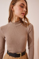Kadın Siyah Bej 2'Li Paket Fitilli Balıkçı Yaka Örme Bluz GT00053 Kadın Siyah Bej 2'Li Paket Fitilli Balıkçı Yaka Örme Bluz GT00053