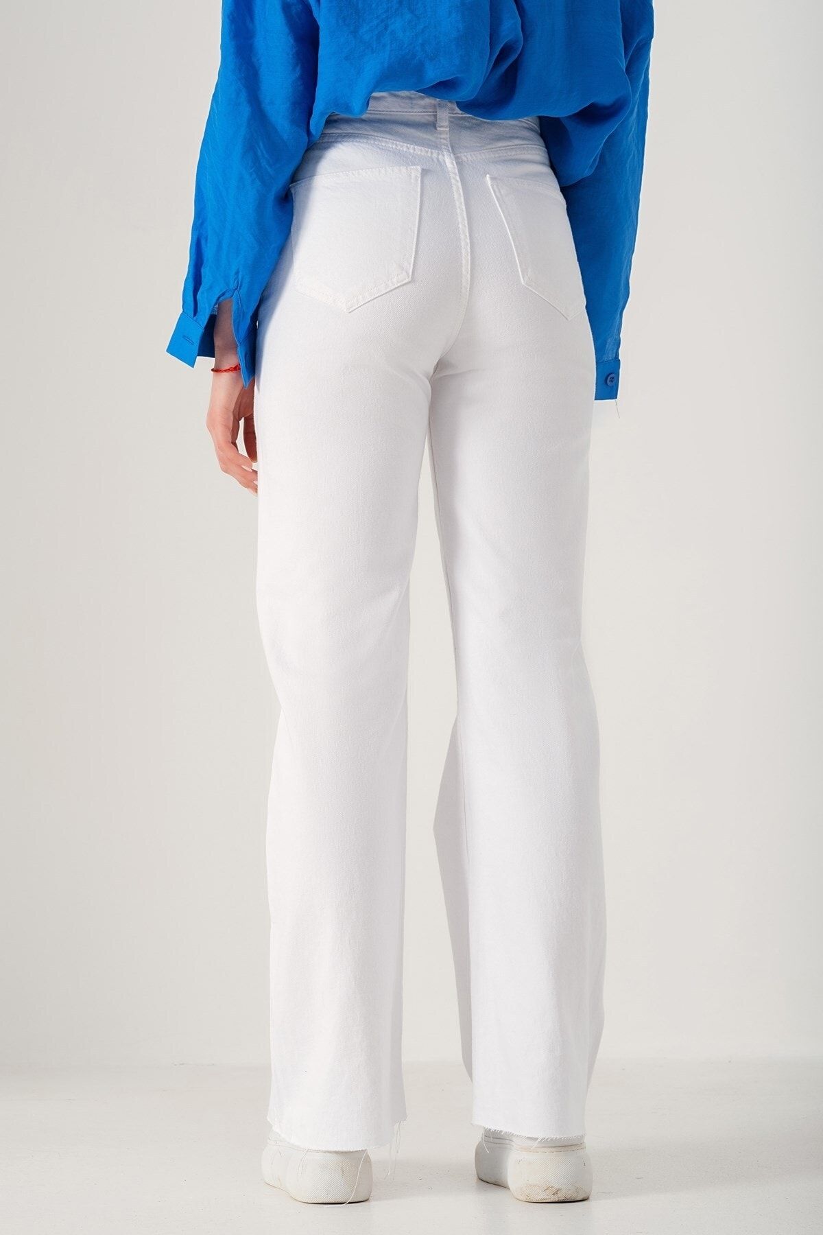 Mary Beyaz Power Likralı Süper Yüksek Bel Salaş Jeans Palazzo Pantolon (WİDE LEG) Mary Beyaz Power Likralı Süper Yüksek Bel Salaş Jeans Palazzo Pantolon (WİDE LEG)