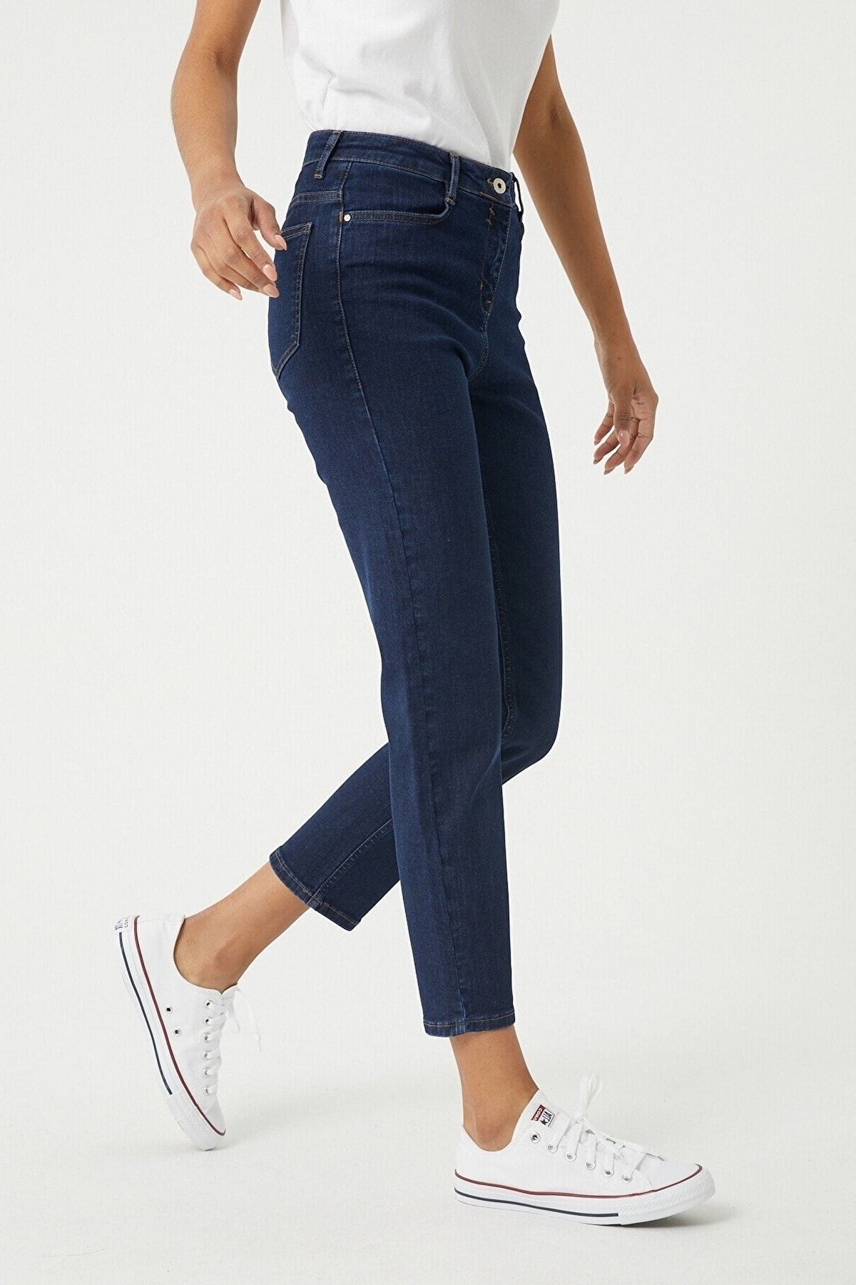 Mom Koyu Mavi Likralı Mom Süper Yüksek Bel Mom Jeans Mom Koyu Mavi Likralı Mom Süper Yüksek Bel Mom Jeans