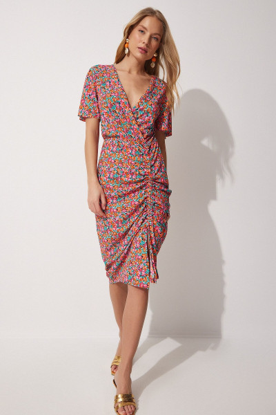 Kadın Pembe Çiçekli Anvelop Yaka Yazlik Elbise MC00162 Kadın Pembe Çiçekli Anvelop Yaka Yazlik Elbise MC00162