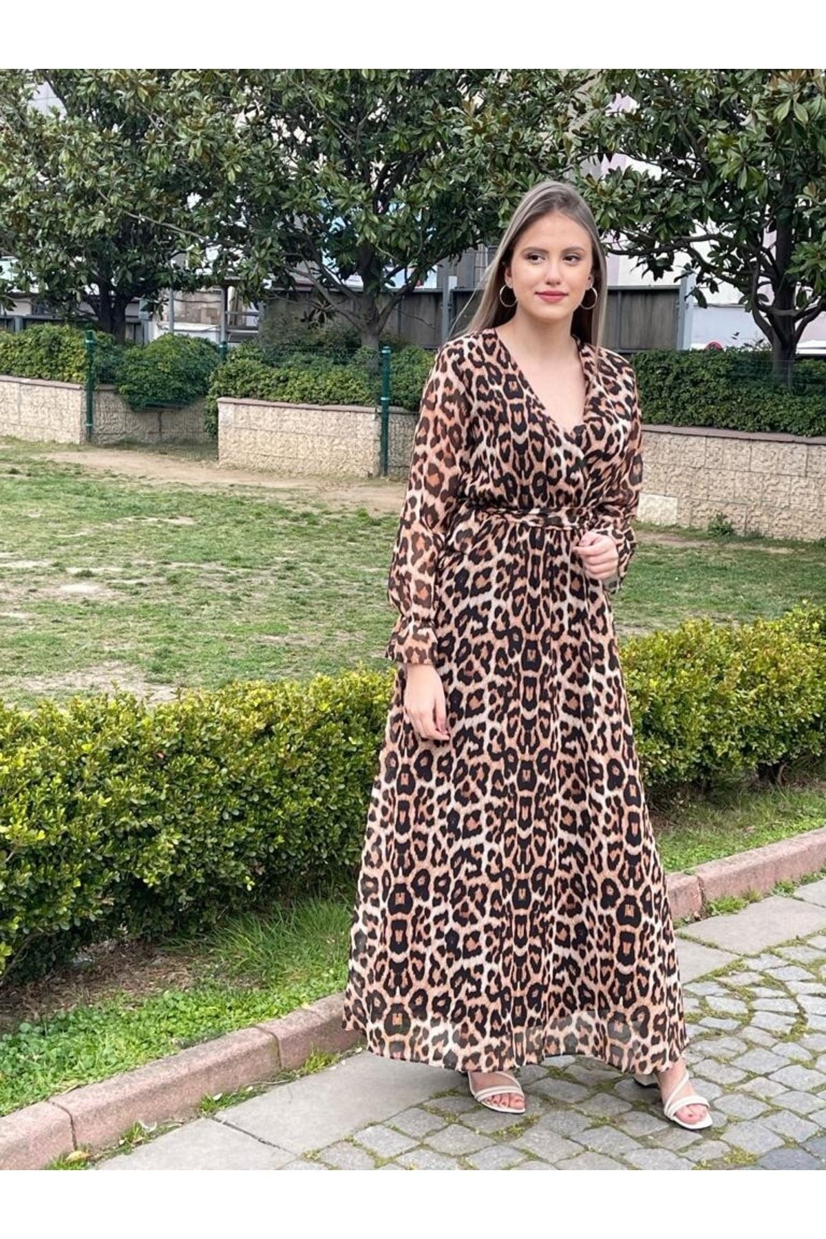 Leopar Maxi Şifon Elbise Büyük Beden Elbise Leopar Maxi Şifon Elbise Büyük Beden Elbise
