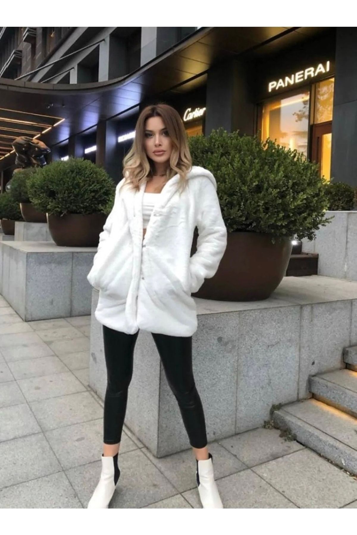 Kadın Peluş Kürk Mont Kadın Peluş Kürk Mont