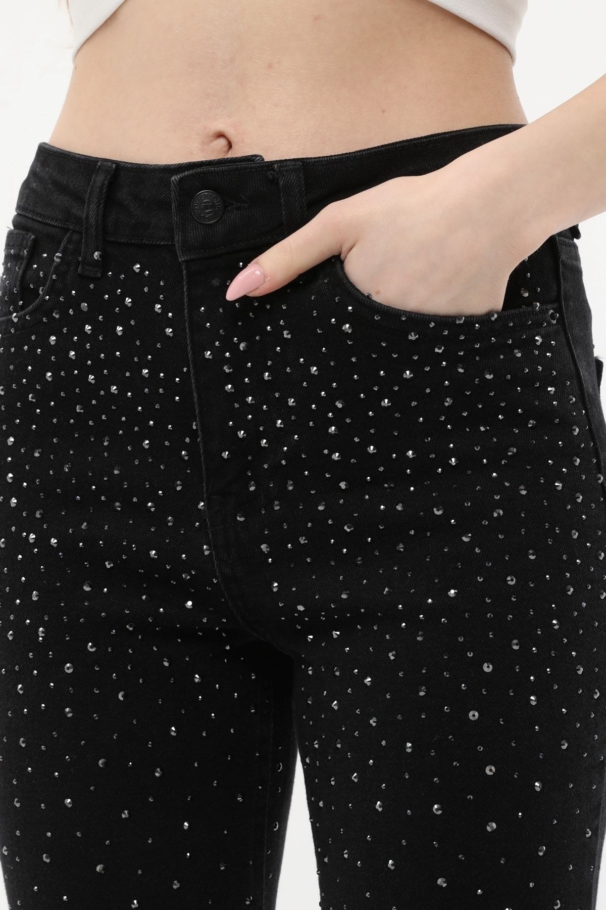 Siyah Taşlı Parlak Yüksek Bel Boyfriend Jeans Kot Pantolon Siyah Taşlı Parlak Yüksek Bel Boyfriend Jeans Kot Pantolon