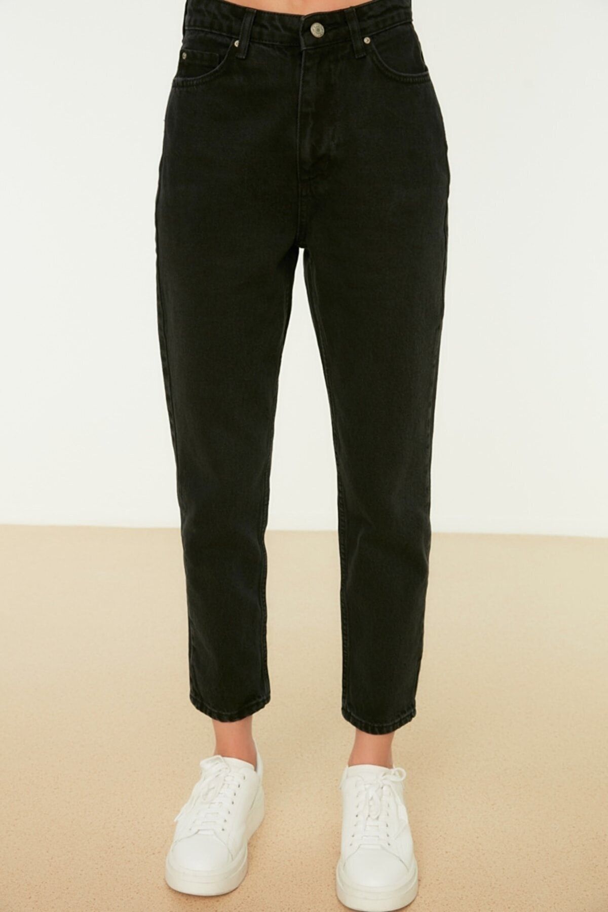Yüksek Bel Siyah Mom Kot Pantolon Likralı Solmaz Siyah Ekstra Rahat Mom Jeans