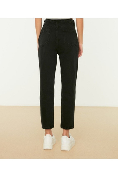 Yüksek Bel Siyah Mom Kot Pantolon Likralı Solmaz Siyah Ekstra Rahat Mom Jeans Yüksek Bel Siyah Mom Kot Pantolon Likralı Solmaz Siyah Ekstra Rahat Mom Jeans