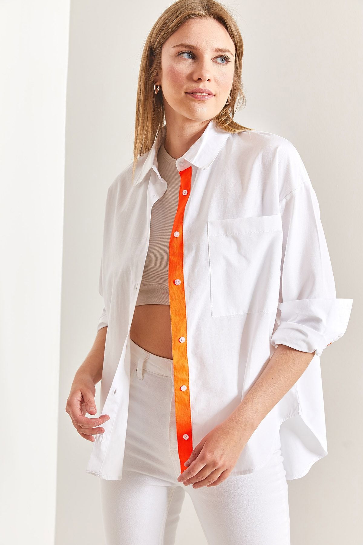 Kadın Tek Cepli Fosfor Çizgili Basic Oversize Gömlek Kadın Tek Cepli Fosfor Çizgili Basic Oversize Gömlek