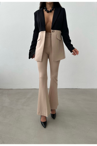 Siyah Bloklu Sahte Cepli Astarlı Blazer Ceket Siyah Bloklu Sahte Cepli Astarlı Blazer Ceket