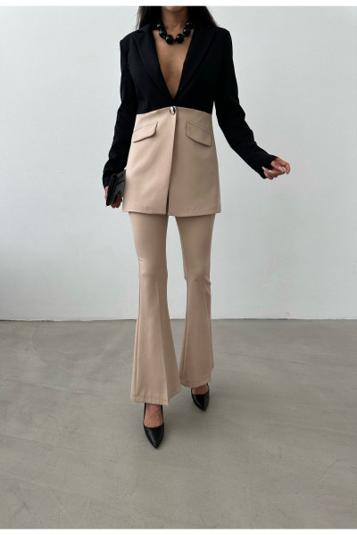 Siyah Bloklu Sahte Cepli Astarlı Blazer Ceket Siyah Bloklu Sahte Cepli Astarlı Blazer Ceket