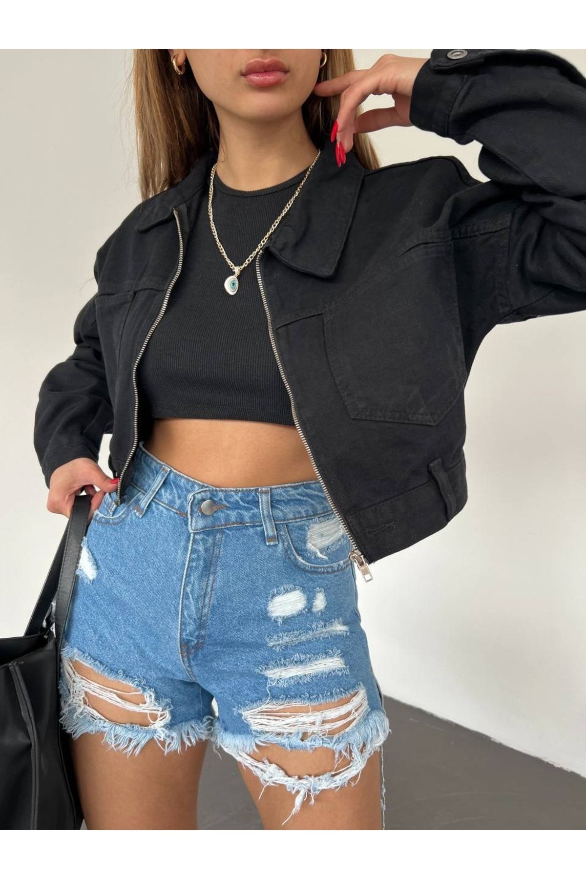 Kadınfermuarlı Çift Cepli Denim Ceket—siyah Kadınfermuarlı Çift Cepli Denim Ceket—siyah