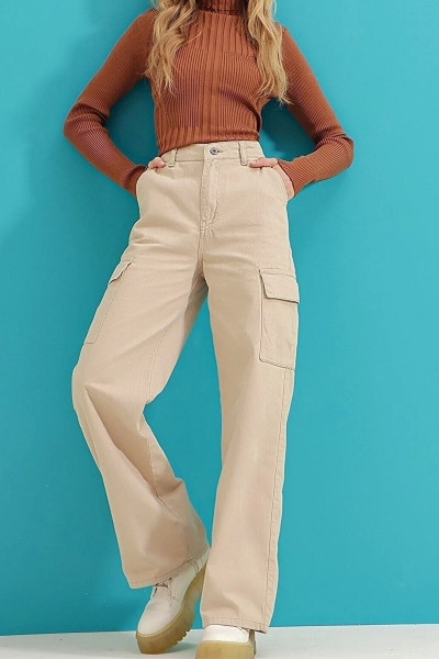 Liliy Kadın Kırem Solmaz Likralı Arka Cepsiz Model Kargo Palazzo Pantolon Liliy Kadın Kırem Solmaz Likralı Arka Cepsiz Model Kargo Palazzo Pantolon