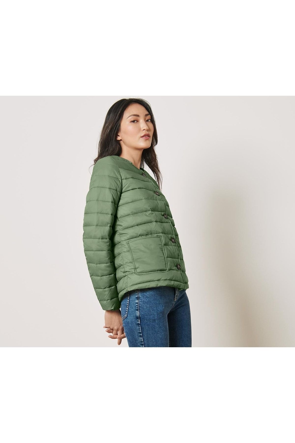 Kapitone Mont Kapitone Mont