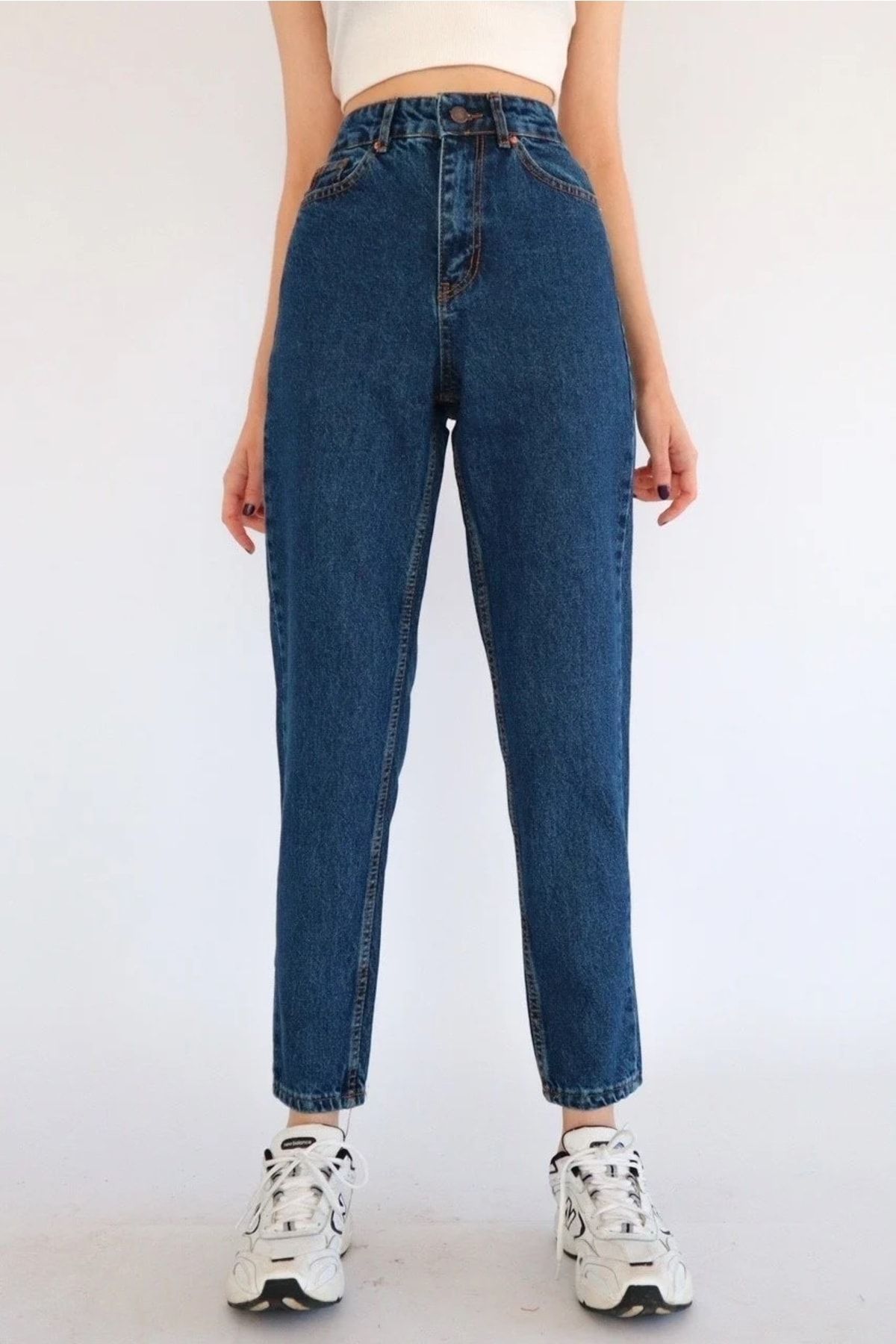 Koyu Mavi Mom Jeans Likralı Yüksek Bel Mavi Kar Yıkamalı Mom Kot Pantolon Koyu Mavi Mom Jeans Likralı Yüksek Bel Mavi Kar Yıkamalı Mom Kot Pantolon