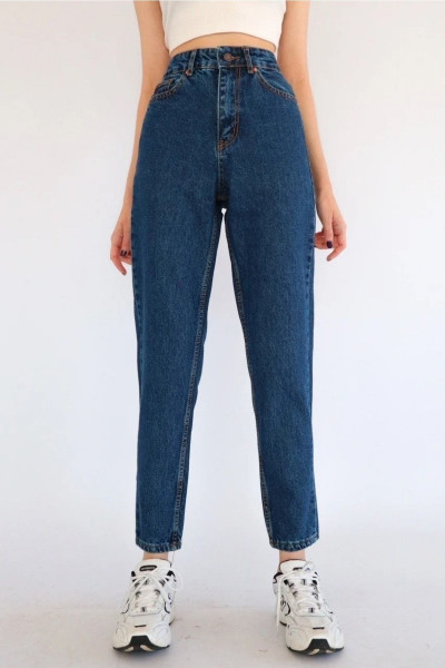 Koyu Mavi Mom Jeans Likralı Yüksek Bel Mavi Kar Yıkamalı Mom Kot Pantolon Koyu Mavi Mom Jeans Likralı Yüksek Bel Mavi Kar Yıkamalı Mom Kot Pantolon