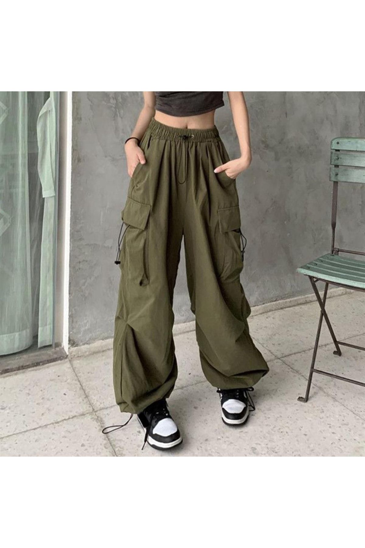 Yeşil Tactical Paraşüt Kumaş Kargo Cepli Oversize Unisex Pantolon Yeşil Tactical Paraşüt Kumaş Kargo Cepli Oversize Unisex Pantolon