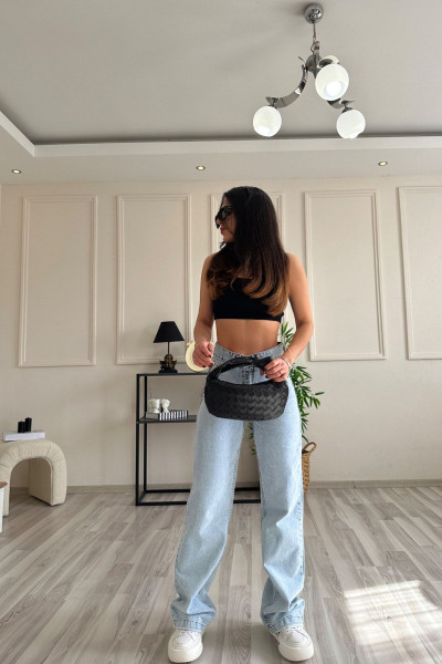 Lisa 90's Kar Yıkama Mavi Yüksek Bel Likralı Salaş Jeans Palazzo Pantolon Lisa 90's Kar Yıkama Mavi Yüksek Bel Likralı Salaş Jeans Palazzo Pantolon