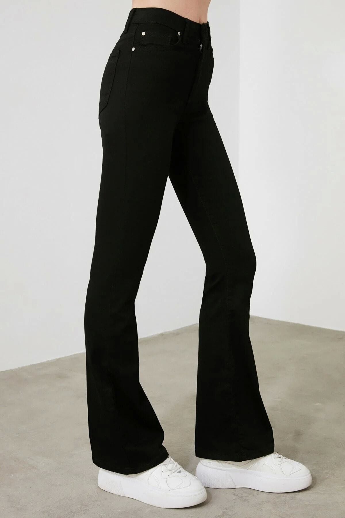 Siyah Yüksek Bel Flare Jeans Renk Solmayan Ispanyol Paça Kot Pantolon Siyah Yüksek Bel Flare Jeans Renk Solmayan Ispanyol Paça Kot Pantolon