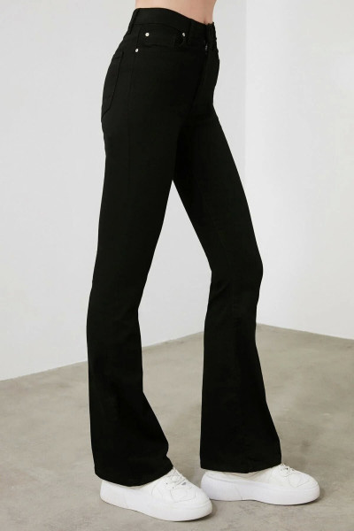Siyah Yüksek Bel Flare Jeans Renk Solmayan Ispanyol Paça Kot Pantolon Siyah Yüksek Bel Flare Jeans Renk Solmayan Ispanyol Paça Kot Pantolon
