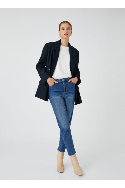 Yüksek Bel Boru Paça Dar İndigo Kadın Denim Pantolon 4WAL40039MD Yüksek Bel Boru Paça Dar İndigo Kadın Denim Pantolon 4WAL40039MD