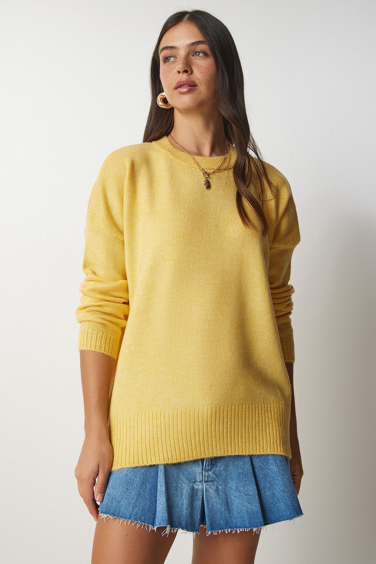 Kadın Sarı Bisiklet Yaka Oversize Triko Kazak BV00085 Kadın Sarı Bisiklet Yaka Oversize Triko Kazak BV00085