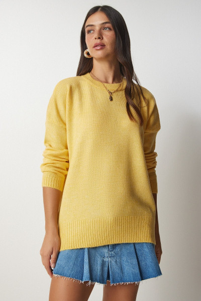 Kadın Sarı Bisiklet Yaka Oversize Triko Kazak BV00085 Kadın Sarı Bisiklet Yaka Oversize Triko Kazak BV00085