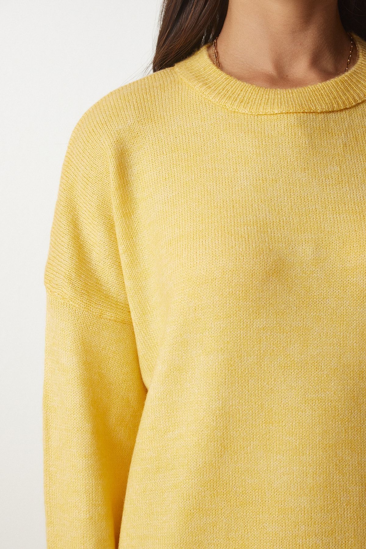 Kadın Sarı Bisiklet Yaka Oversize Triko Kazak BV00085 Kadın Sarı Bisiklet Yaka Oversize Triko Kazak BV00085