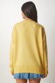 Kadın Sarı Bisiklet Yaka Oversize Triko Kazak BV00085 Kadın Sarı Bisiklet Yaka Oversize Triko Kazak BV00085