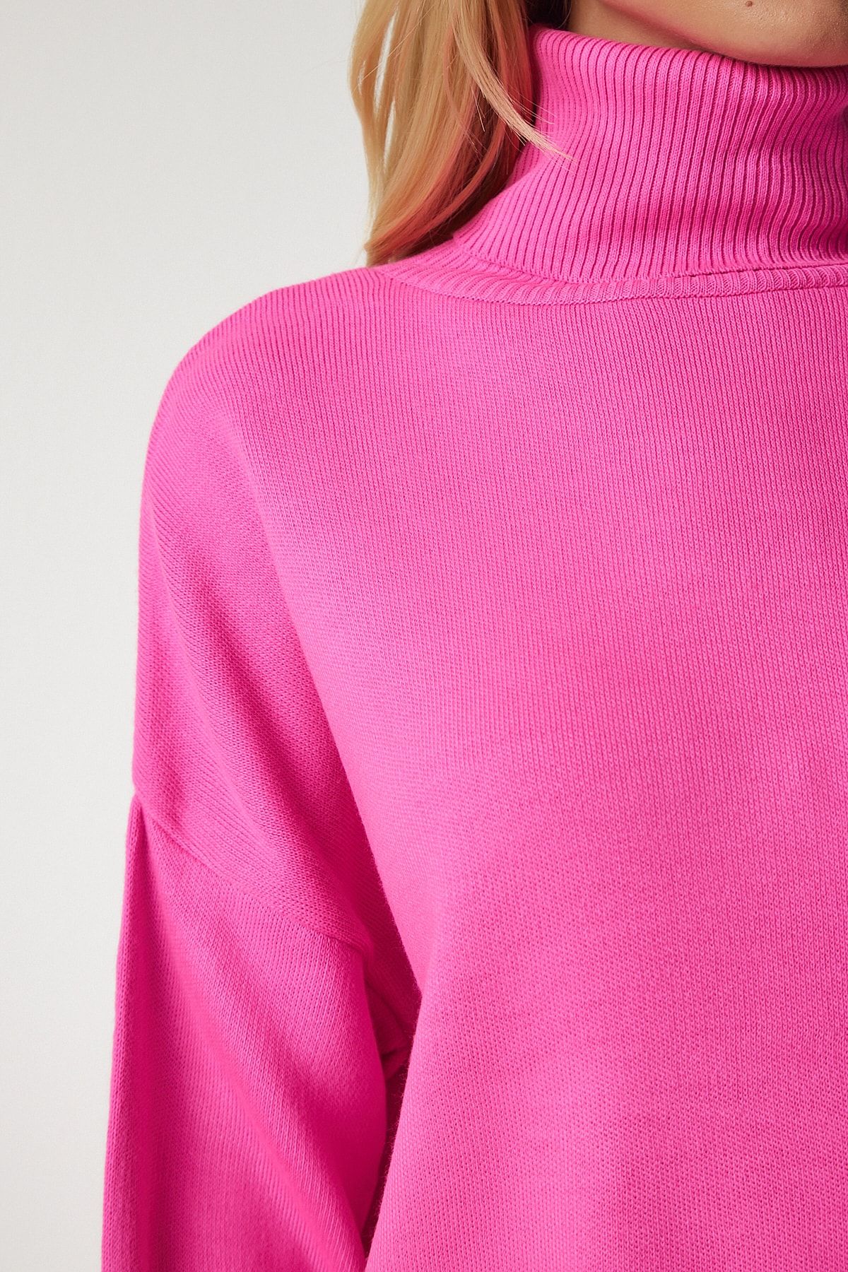 Kadın Pembe Balıkçı Yaka Oversize Triko Kazak BV00084 Kadın Pembe Balıkçı Yaka Oversize Triko Kazak BV00084