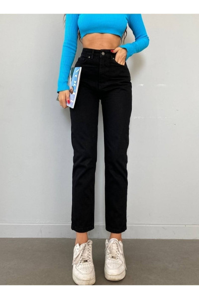 Maria Solmayan Siyah Yüksek Bel Mom Jeans (1 BEDEN KÜÇÜK ALIN) Maria Solmayan Siyah Yüksek Bel Mom Jeans (1 BEDEN KÜÇÜK ALIN)