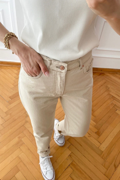 MR Yüksek Bel Likralı Ekru Mom Jeans Esnek Kot Pantolon MR Yüksek Bel Likralı Ekru Mom Jeans Esnek Kot Pantolon
