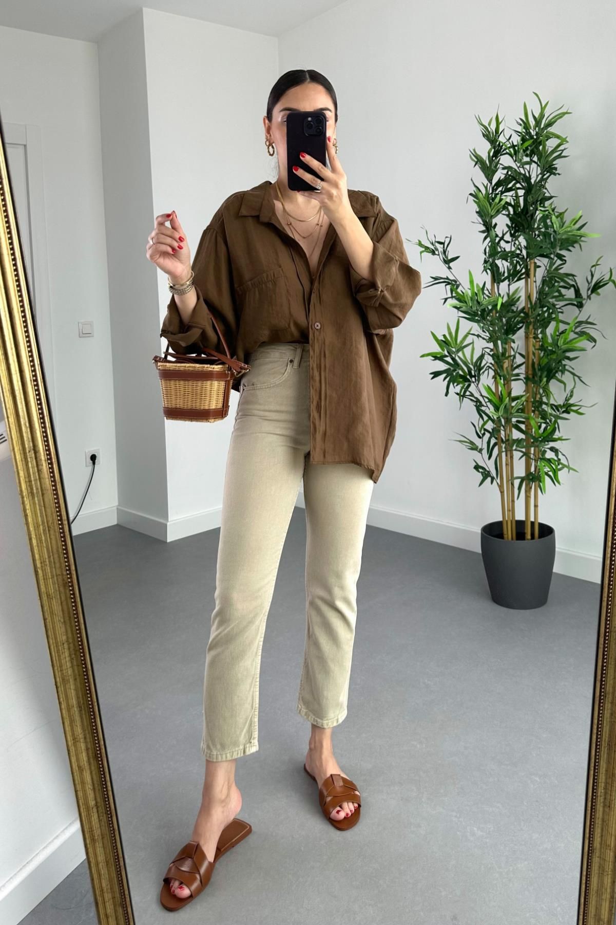 Mona Bej Mom Jean Kadın Boyfriend Yüksek Bel Likralı Kot Pantolon Mona Bej Mom Jean Kadın Boyfriend Yüksek Bel Likralı Kot Pantolon