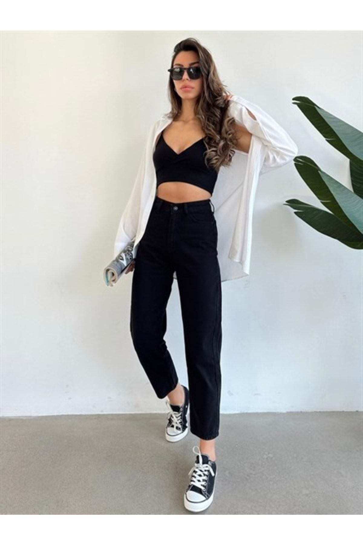 Siyah Solmaz Mom Jean Kadın Boyfriend Yüksek Bel Power Likra Siyah Solmaz Mom Jean Kadın Boyfriend Yüksek Bel Power Likra