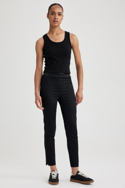 Sigaret Saten Pantolon Siyah Normal Bel Basic Düz Beli Lastikli Düz Paça J8743az23wn Sigaret Saten Pantolon Siyah Normal Bel Basic Düz Beli Lastikli Düz Paça J8743az23wn