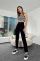 Yüksek Bel Likralı Siyah Düz Mom Jeans mom jeans ( 1 Beden Küçük Alın ) Yüksek Bel Likralı Siyah Düz Mom Jeans mom jeans ( 1 Beden Küçük Alın )