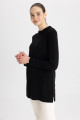 Regular Fit Bisiklet Yaka Yırtmaçlı Basic Düz Triko Kazak Tunik H3431az23wn Regular Fit Bisiklet Yaka Yırtmaçlı Basic Düz Triko Kazak Tunik H3431az23wn