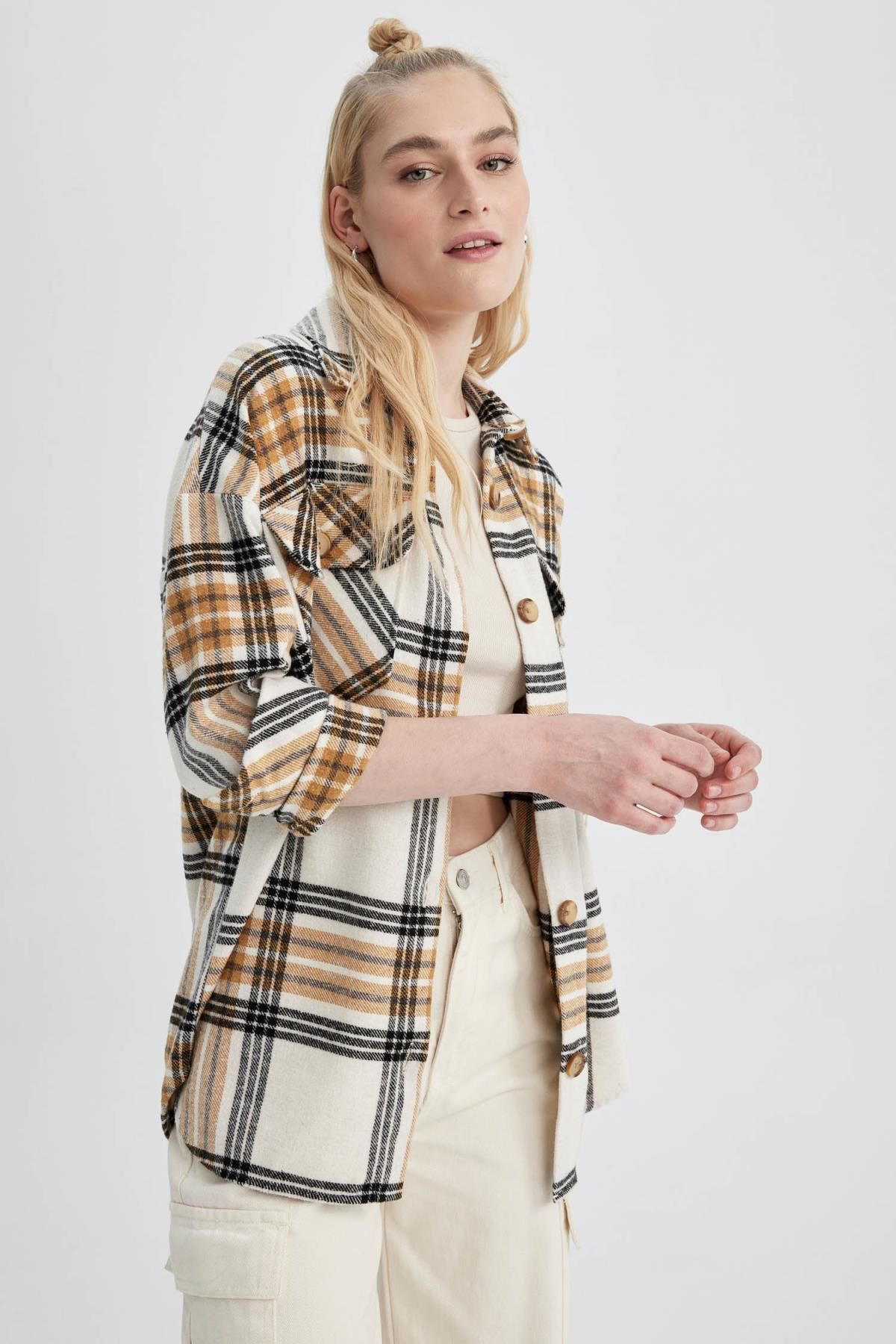 Oversize Fit Gömlek Yaka Flanel Uzun Kollu Tunik Oversize Fit Gömlek Yaka Flanel Uzun Kollu Tunik