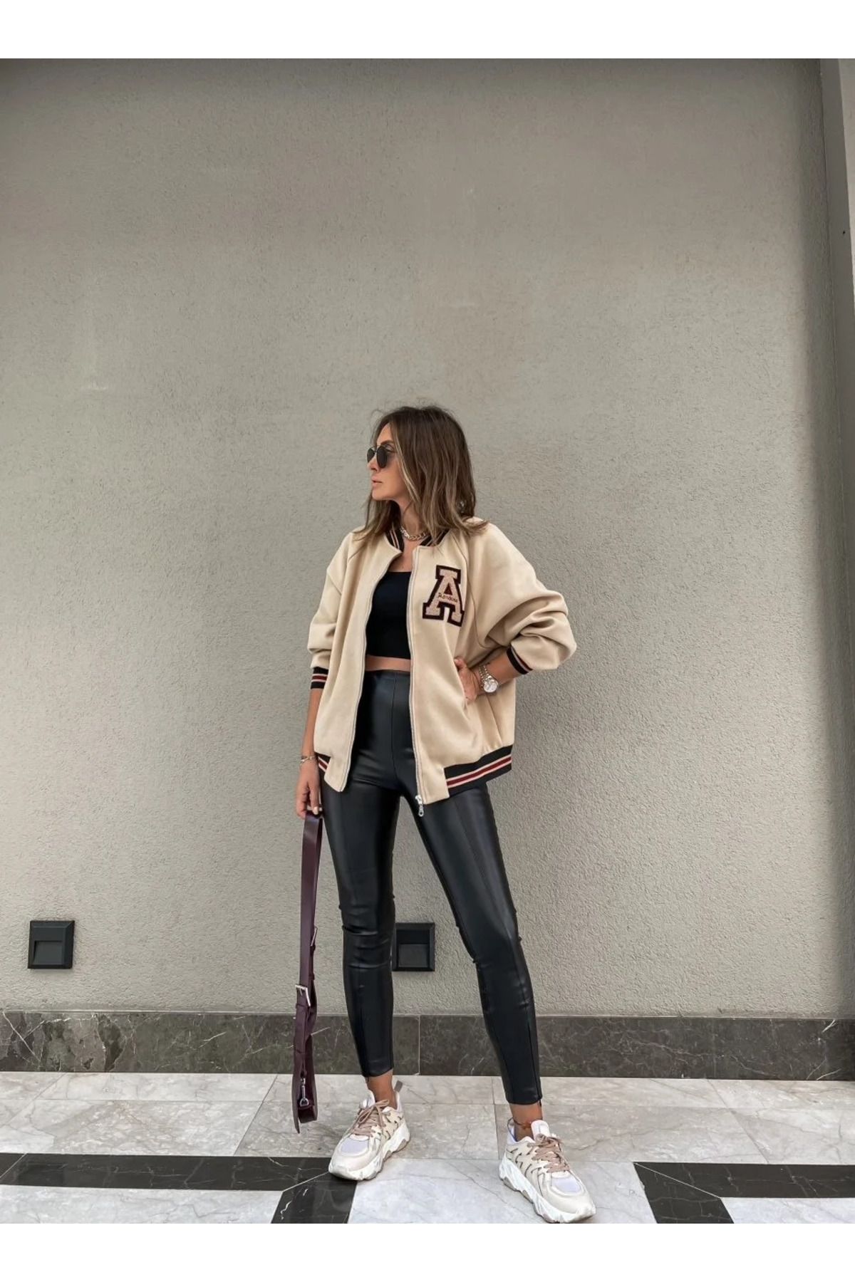 Unisex Oversize Siyah Baskılı Kolej Ceket Unisex Oversize Siyah Baskılı Kolej Ceket