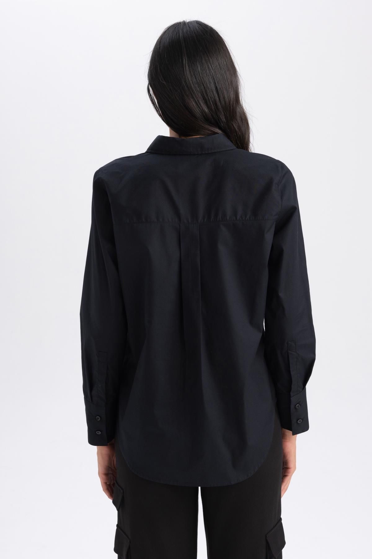 Oversize Geniş Kalıp Poplin Uzun Kollu %100 Pamuk Gömlek T8735az23au Oversize Geniş Kalıp Poplin Uzun Kollu %100 Pamuk Gömlek T8735az23au
