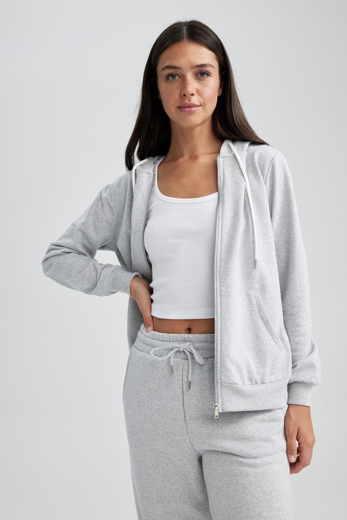Regular Fit Kapüşonlu Ince Sweatshirt Kumaşı Hırka Regular Fit Kapüşonlu Ince Sweatshirt Kumaşı Hırka
