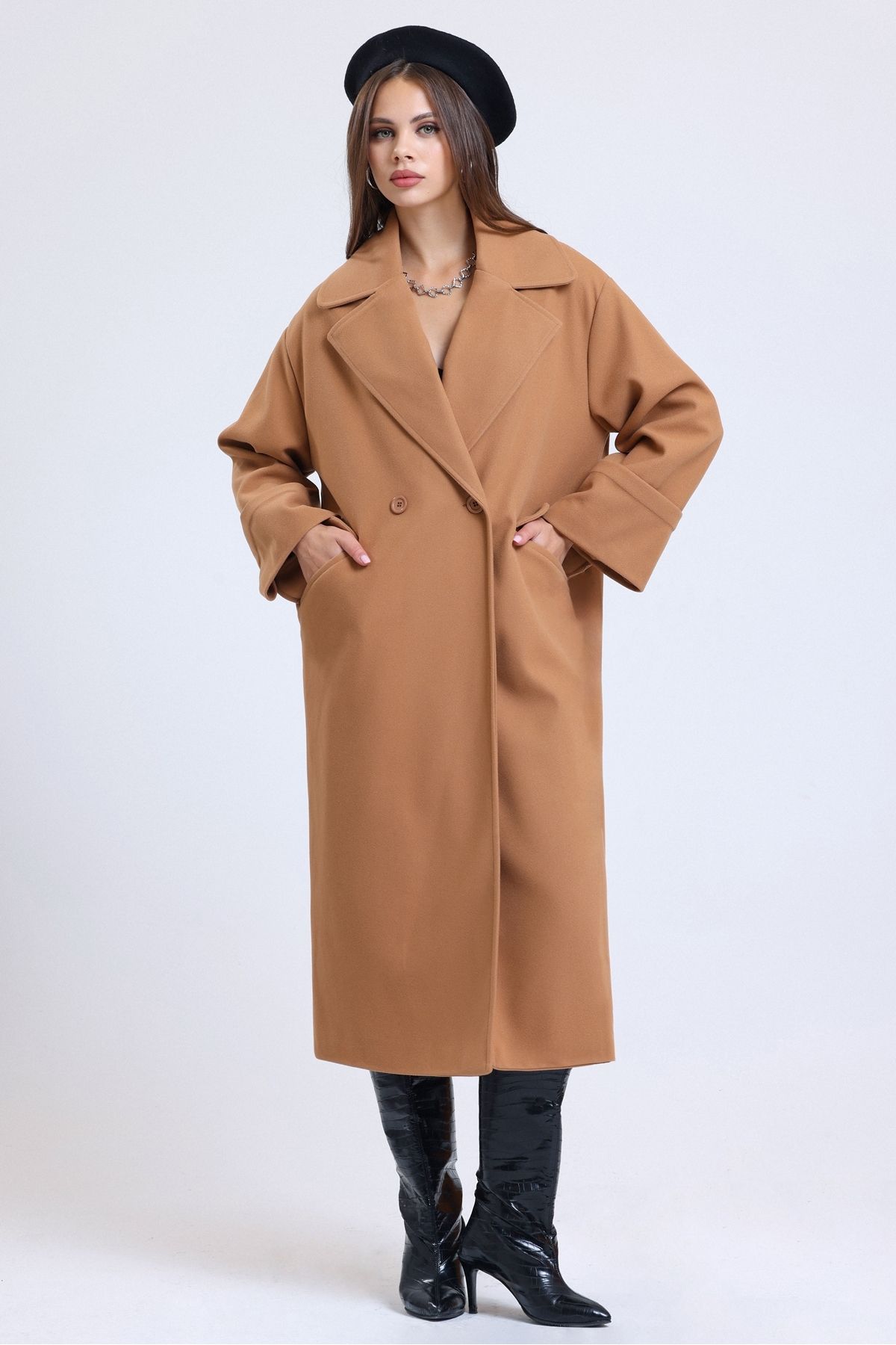 Kadın Taba Kruvaze Yaka Düğmeli Astarlı Çift Cepli Uzun Oversize Kaşe Kaban Kadın Taba Kruvaze Yaka Düğmeli Astarlı Çift Cepli Uzun Oversize Kaşe Kaban