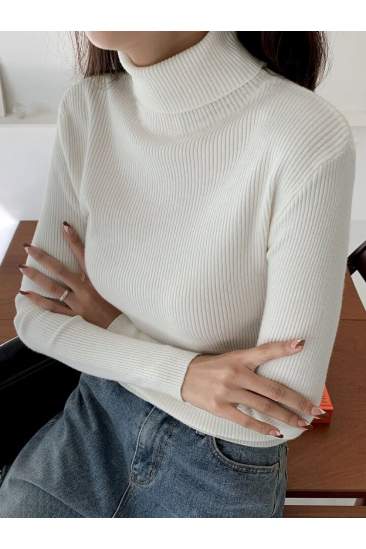 Unisex Beyaz Pamuklu Balıkçı Yaka Kaşkorse Şardonlu Slimfit Boğazlı Kazak Unisex Beyaz Pamuklu Balıkçı Yaka Kaşkorse Şardonlu Slimfit Boğazlı Kazak