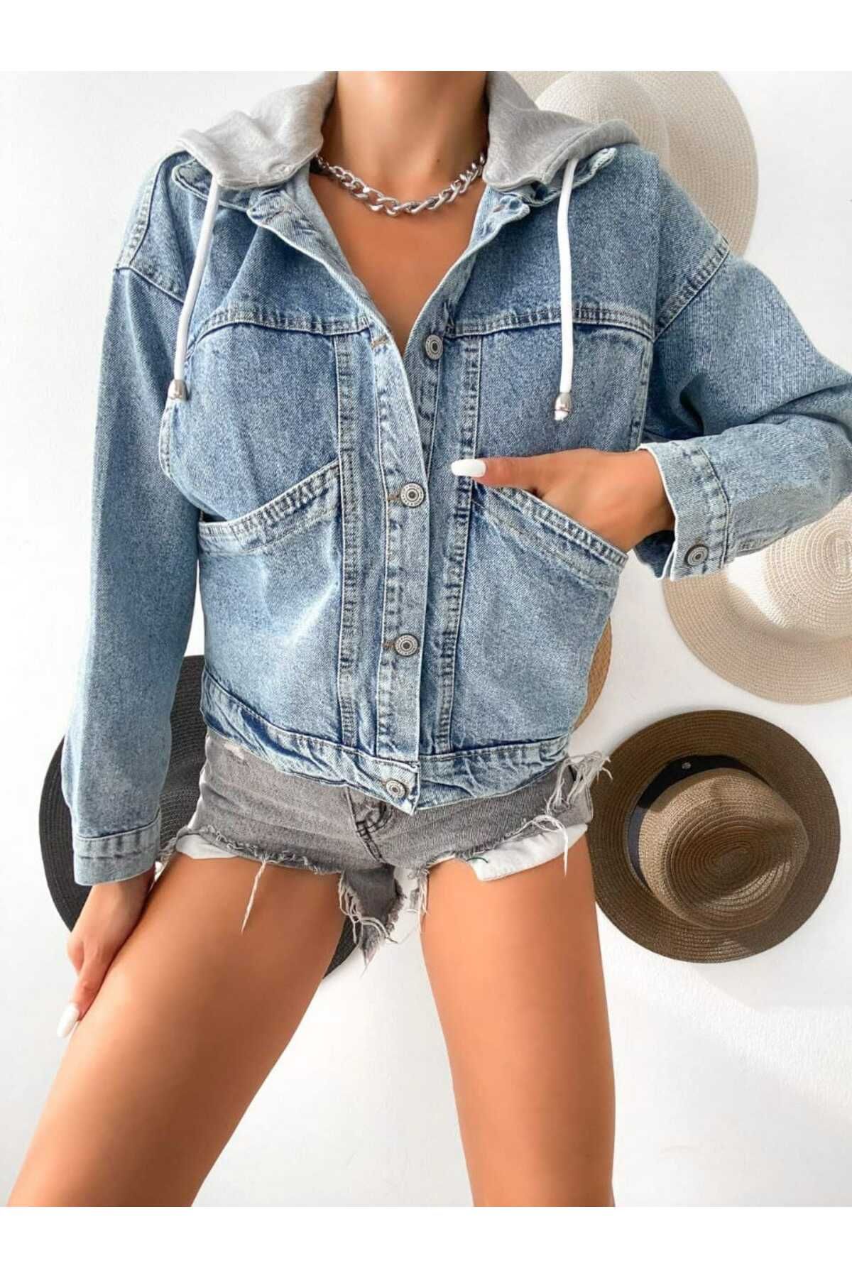 Trend Kapşonlo Crop Kot Ceket Trend Kapşonlo Crop Kot Ceket