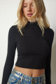 Kadın Siyah Dik Yaka Fitilli Kaşkorse Crop Bluz ub00165 Kadın Siyah Dik Yaka Fitilli Kaşkorse Crop Bluz ub00165