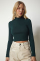 Kadın Zümrüt Yeşili Dik Yaka Fitilli Kaşkorse Crop Bluz ub00165 Kadın Zümrüt Yeşili Dik Yaka Fitilli Kaşkorse Crop Bluz ub00165