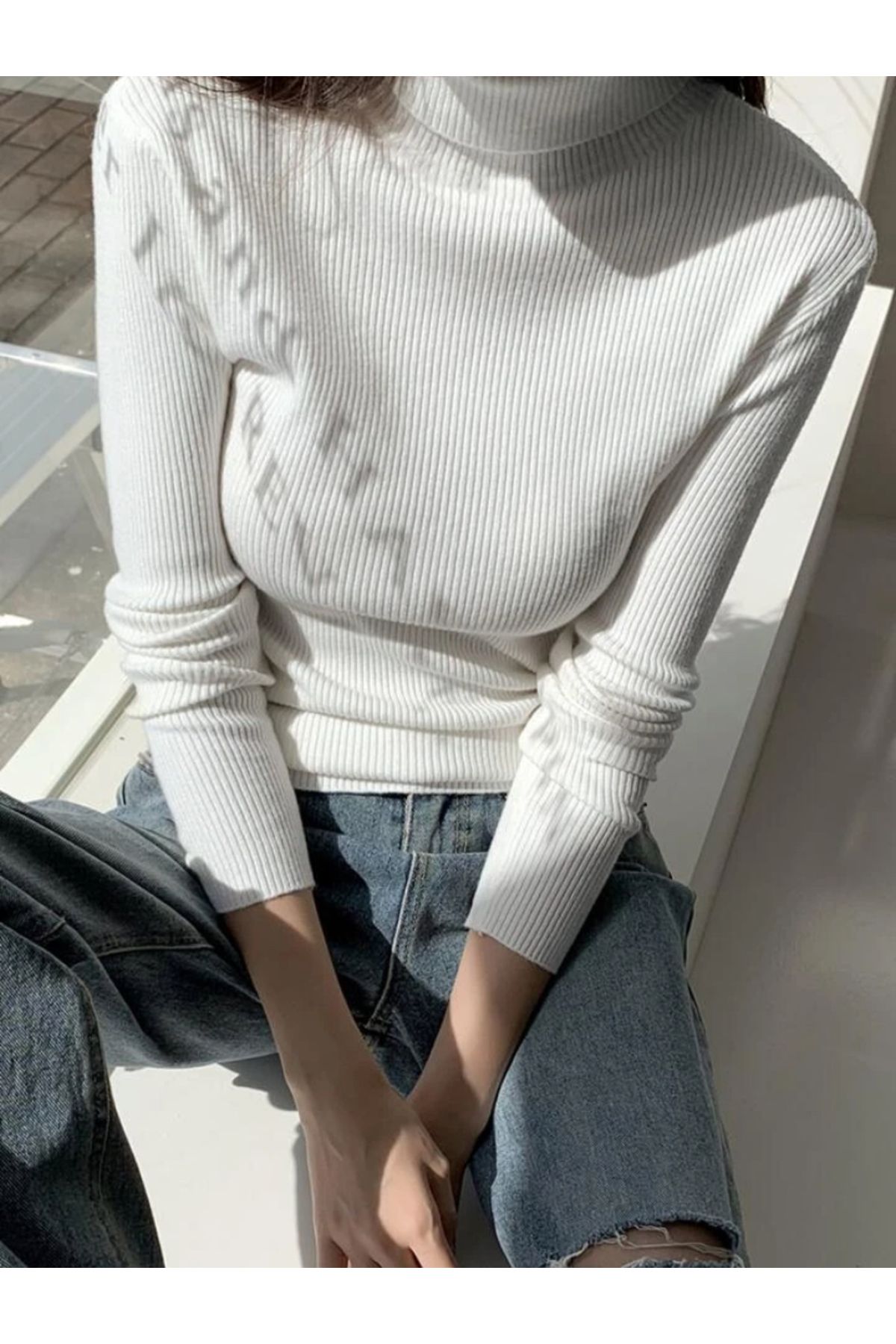 Unisex Beyaz Pamuklu Balıkçı Yaka Kaşkorse Şardonlu Slimfit Boğazlı Kazak Unisex Beyaz Pamuklu Balıkçı Yaka Kaşkorse Şardonlu Slimfit Boğazlı Kazak