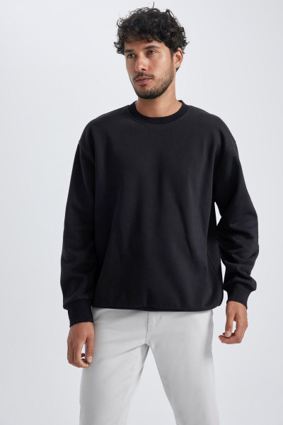 Siyah Oversize Geniş Kalıp Bisiklet Yaka Basic Düz Sweatshirt T5139az23au Siyah Oversize Geniş Kalıp Bisiklet Yaka Basic Düz Sweatshirt T5139az23au