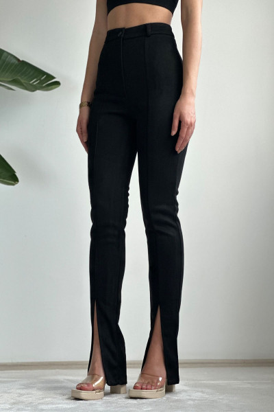 Yeni Sezon Kadın Paçası Yırtmaçlı Siyah Süet Pantolon