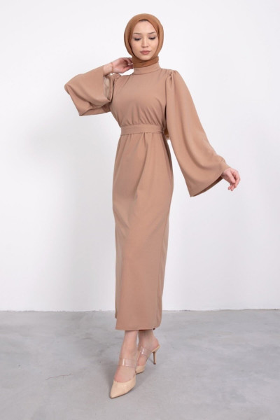 Volan Kol Kuşaklı Tesettür Elbise Sütlü Kahve Volan Kol Kuşaklı Tesettür Elbise Sütlü Kahve